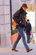 KATIE HOLMES Arrives at Ralph Lauren Fitting for New York Fashion Week 02/09/2018