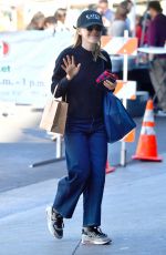 KIERNAN SHIPKA Shopping at Farmer