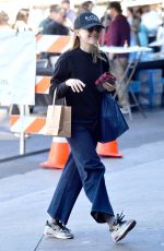 KIERNAN SHIPKA Shopping at Farmer