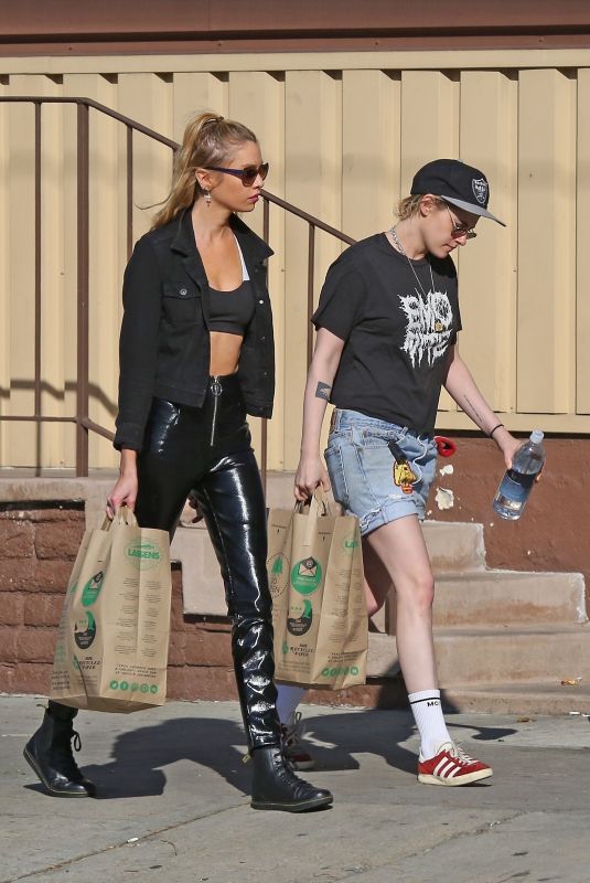 KRISTEN STEWART and STELLA MAXWELL Out Shopping in Los Feliz 02/17/2018