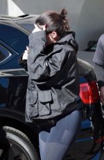 KYLIE JENNER Leaves a Doctor