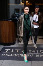 LENA MEYER-LANDRUT at L