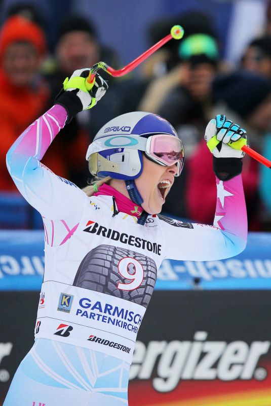 LINDSEY VONN Wins Alpine Skiing FIS World Cup Downhill in Germany 02/03/2018