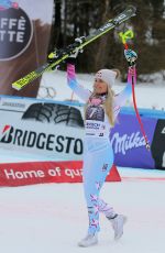LINDSEY VONN Wins World Cup Downhill Race in Germany 02/04/2018