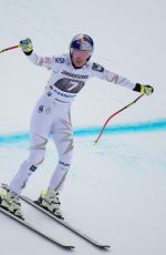 LINDSEY VONN Wins World Cup Downhill Race in Germany 02/04/2018