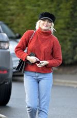 LUCY FALLON Out and About in Leeds 02/01/2018