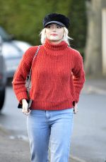 LUCY FALLON Out and About in Leeds 02/01/2018