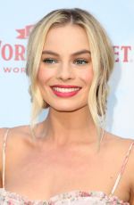 MARGOT ROBBIE at Peter Rabbit Premiere in Los Angeles 02/03/2018