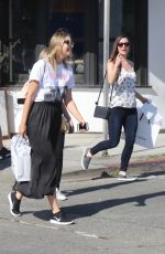 MARIA SHARAPOVA Out Shopping in Venice Beach 02/15/2018