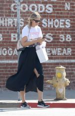 MARIA SHARAPOVA Out Shopping in Venice Beach 02/15/2018