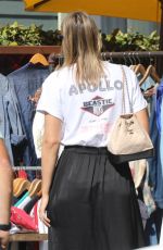 MARIA SHARAPOVA Out Shopping in Venice Beach 02/15/2018
