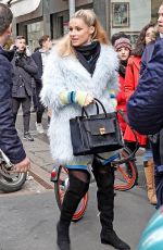 MICHELLE HUNZIKER Out and About in Milan 02/27/2018