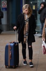 MOLLIE KING Arrives at Piccadilly Station in Manchester 02/08/2018