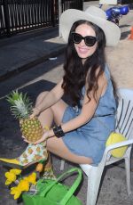 NATASHA BLASICK Shopping at Farmers Market in Hollywood 02/04/2018