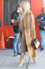 Pregnant KHLOE KARDASHIAN Arrives at a Baby Shop in Los Angeles 02/21/2018
