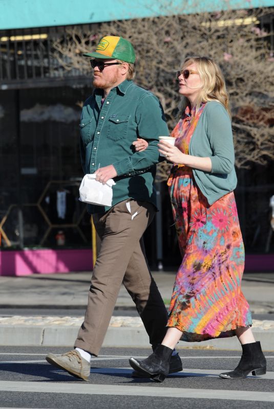 Pregnant KIRSTEN DUNST and Jesse Plemons at Proof Bakery in Los Angeles 02/26/2018