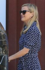REESE WITHERSPOON Out in Los Angeles 02/09/2018