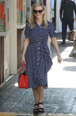 REESE WITHERSPOON Out in Los Angeles 02/09/2018