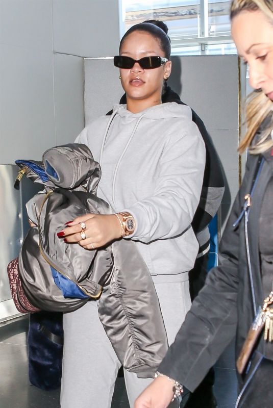 RIHANNA at JFK Airport in New York 01/27/2018