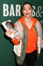ROSE MCGOWAN Promotes Her New Book Brave at Barnes and Noble in New York 01/31/2018