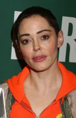 ROSE MCGOWAN Promotes Her New Book Brave at Barnes and Noble in New York 01/31/2018