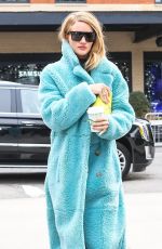 ROSIE HUNTINGTON-WHITELEY Out and About in New York 02/09/2018