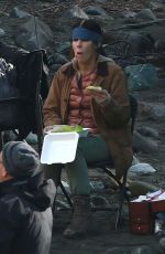 SANDRA BULLOCK on the Set of Bird Box 01/30/2018