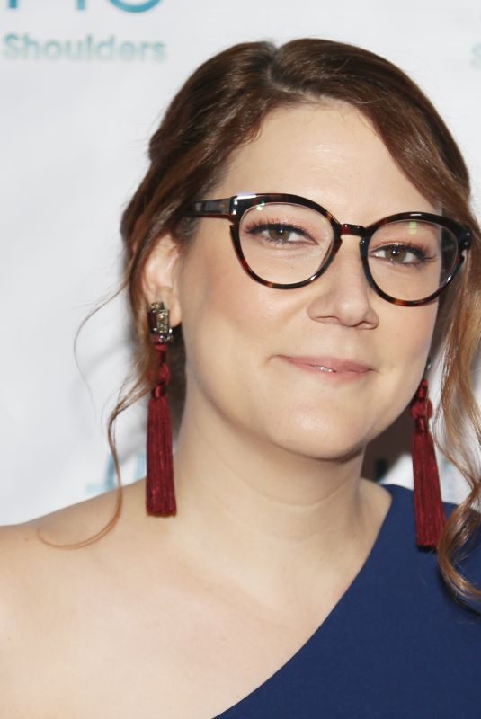 SARA SCHAEFER at 19th Annual Women’s Image Awards in Los Angeles 02/11/2018