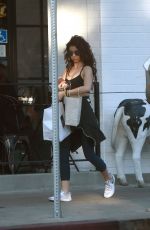 SARAH HYLAN Pick Up a Take Away in Los Angeles 02/07/2018