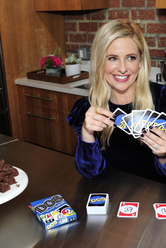 SARAH MICHELLE GELLAR Playing New Card Dame DOS in Los Angeles 02/12/2018
