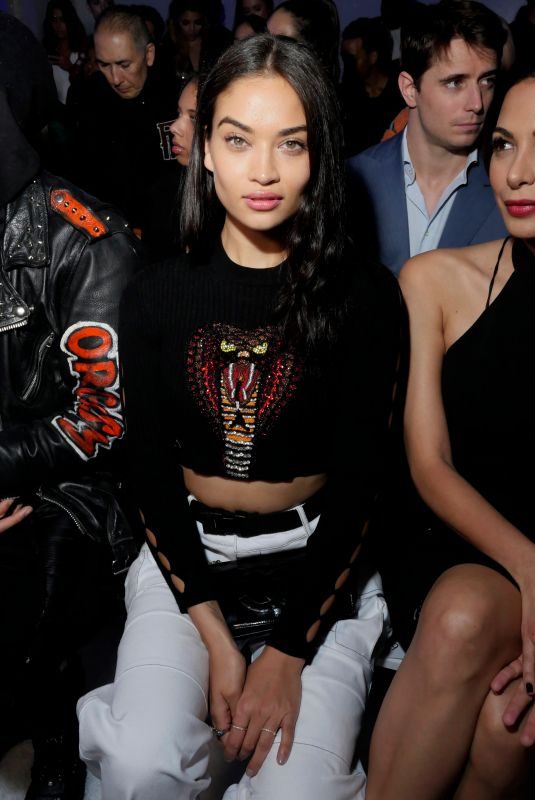 SHANINA SHAIK at Philipp Plein Fall/Winter 2018 Show at New York Fashion Week 02/10/2018