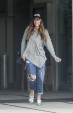 SOFIA VERGARA Leaves a Pharmacy in Beverly Hills 02/27/2018