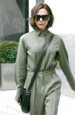 VICTORIA BECKHAM Out and About in New York 02/12/2018