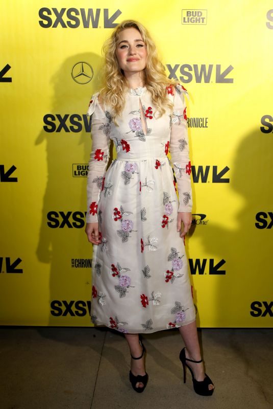 AJ MICHALKA at Support the Girls Premiere at SXSW Festival ai Austin 03/09/2018