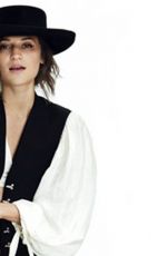 ALICIA VIKANDER in Elle Magazine, UK April 2018 Issue