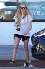AMANDA SEYFRIED Shopping at West Elm Furniture in Los Angeles 03/06/2018