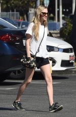 AMANDA SEYFRIED Shopping at West Elm Furniture in Los Angeles 03/06/2018