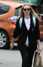 AMANDA SEYFRIED Shopping at Whole Foods in Los Angeles 03/16/2018