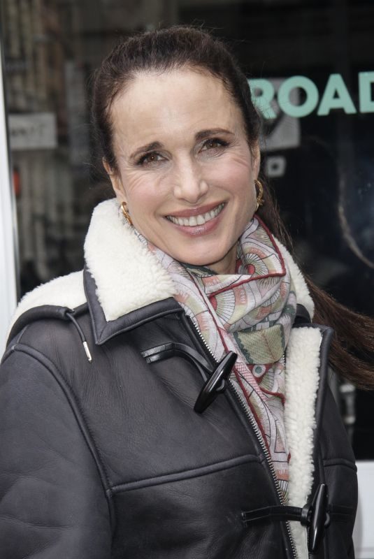 ANDIE MACDOWELL Arrives at Build Studios in New York 03/30/2018