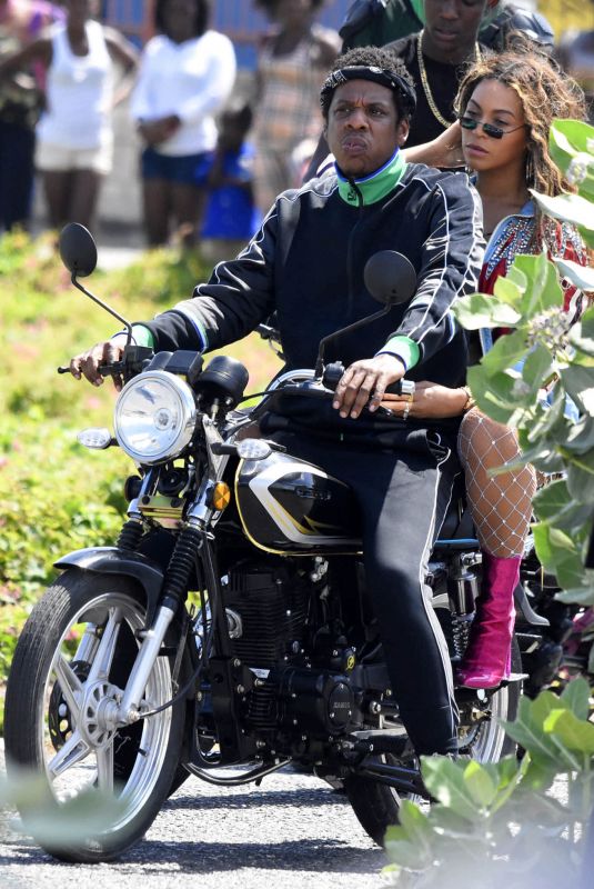 BEYONCE and Jay-Z on the Set of a Video in Kingston 03/20/2018