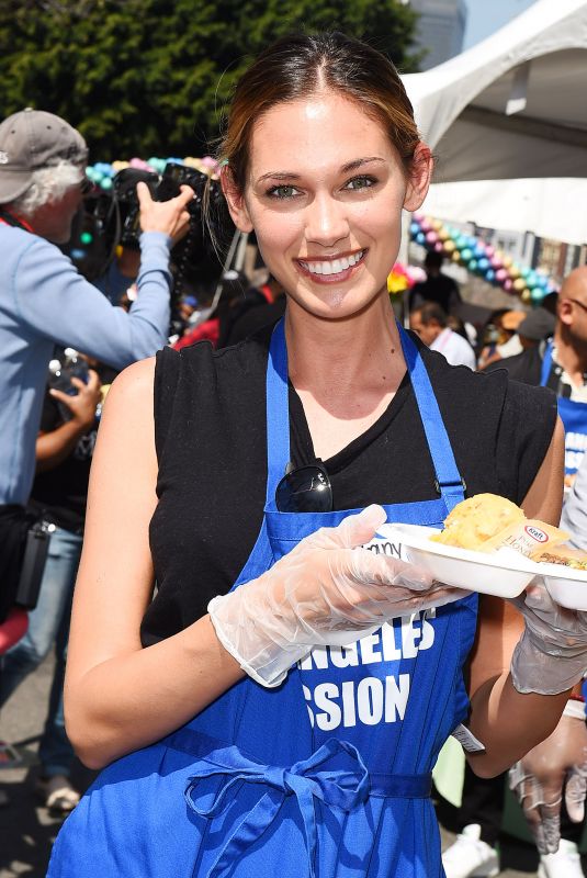 BRITTANY GONZALEZ at Los Angeles Mission Easter Celebration 03/30/2018