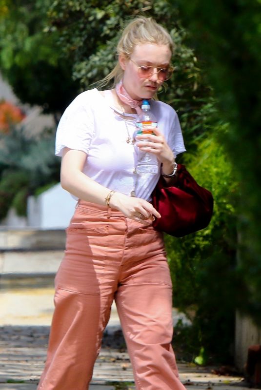 DAKOTA FANNING Out and About in Hollywood 03/23/2018