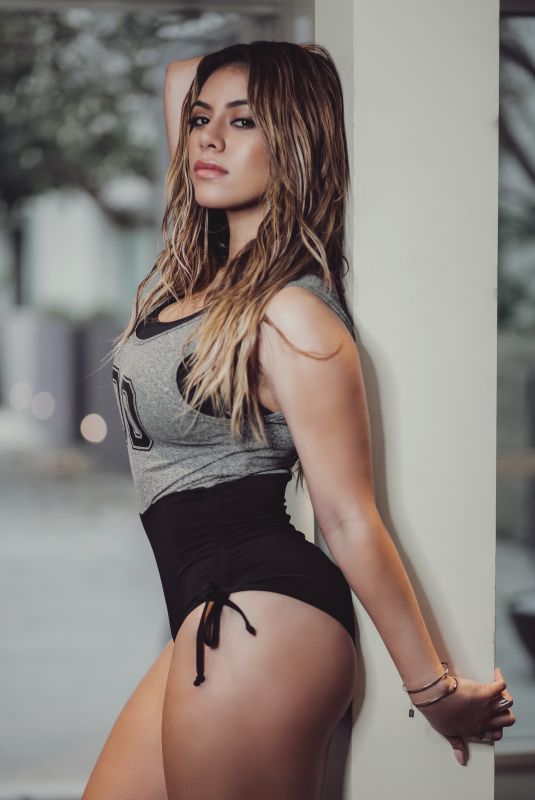 DINAH JANE for Flaunt Magazine, January 2018