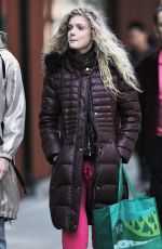 ELENA KAMPOURIS Shopping at Whole Foods in Vancouver 03/17/2018