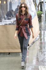 EMILY RATAJKOWSKI Out and About in Beverly Hills 03/02/2018