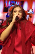 HAILEE STEINFELD at Kellogg