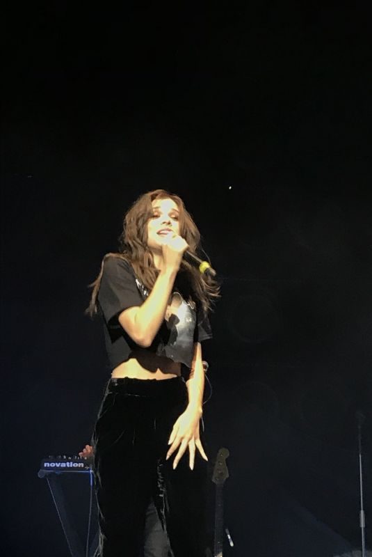 HAILEE STEINFELD Performs at Julia Michaels’ Concert in London 03/22/2018