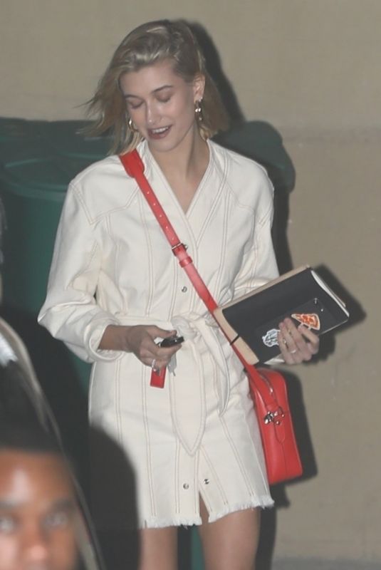 HAILEY BALDWIN Leaves a Church in Beverly Hills 03/28/2018