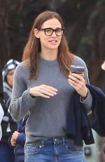 JENNIFER GARNER Out in Los Angeles 03/23/2018