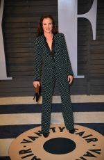 JULIETTE LEWIS at 2018 Vanity Fair Oscar Party in Beverly Hills 03/04/2018